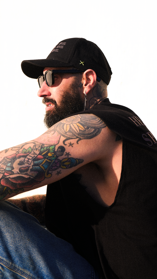 CLASSIC STRUCTURED CAP - BLACK