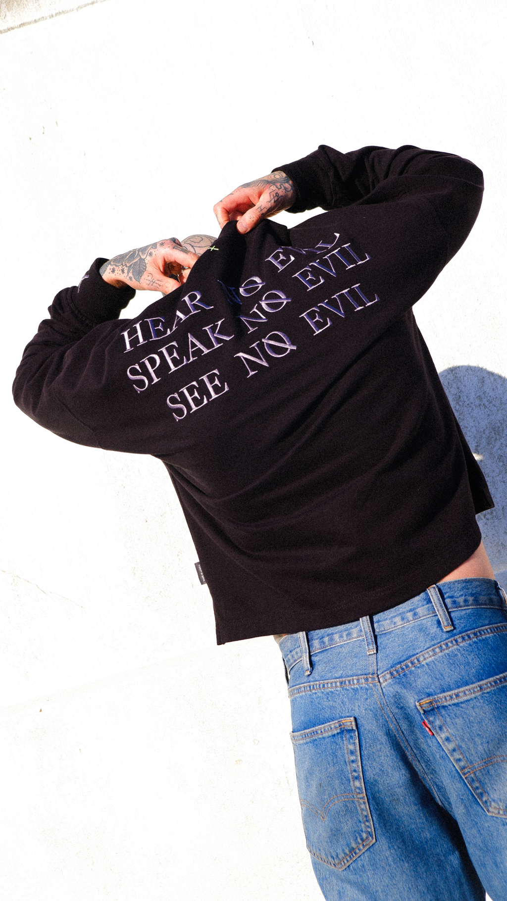 LIGHTWEIGHT OVERSIZED CREW NECK TOP - BLACK