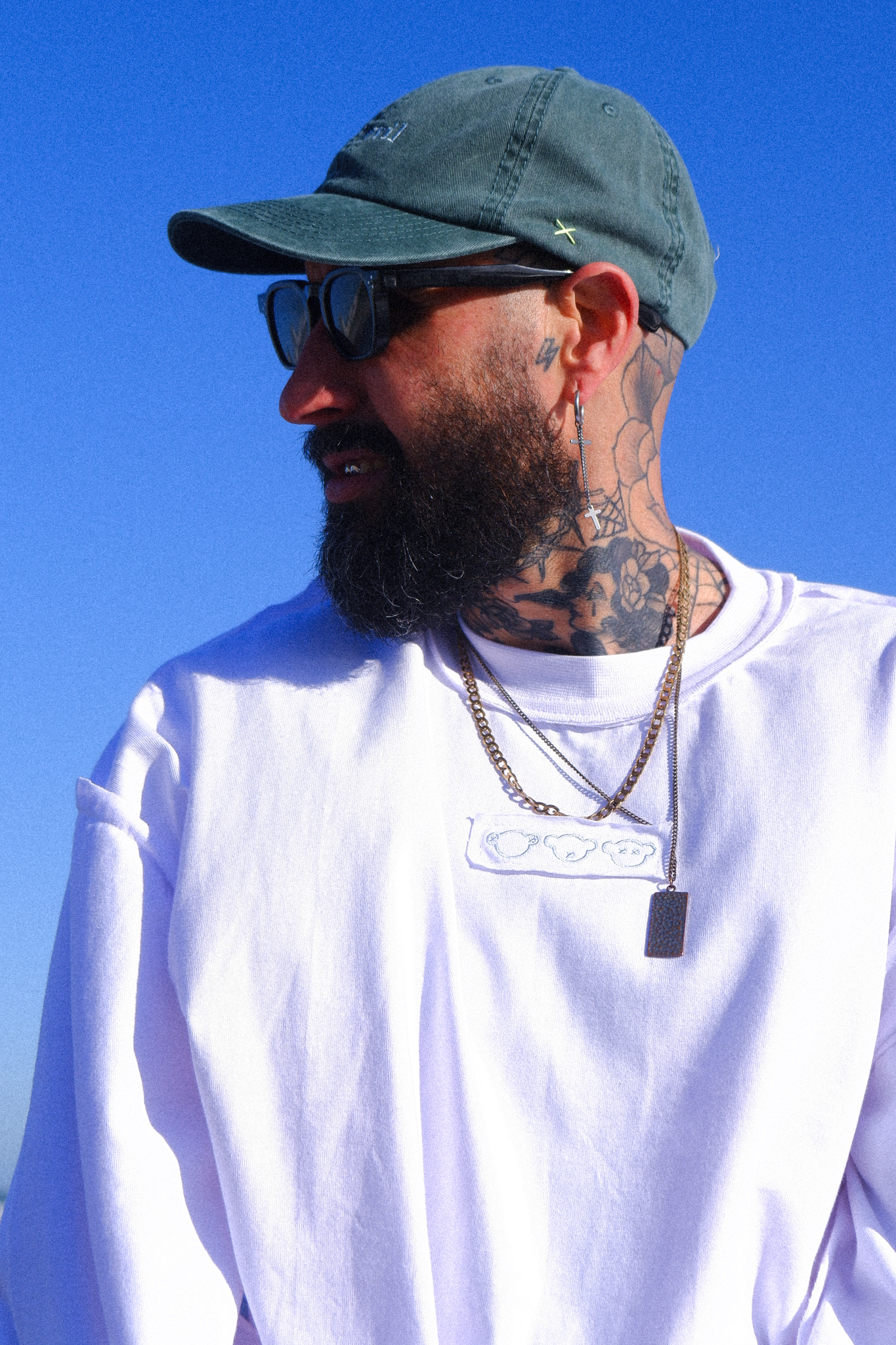 DECONSTRUCTED OVERSIZED LONG SLEEVE TSHIRT - WHITE