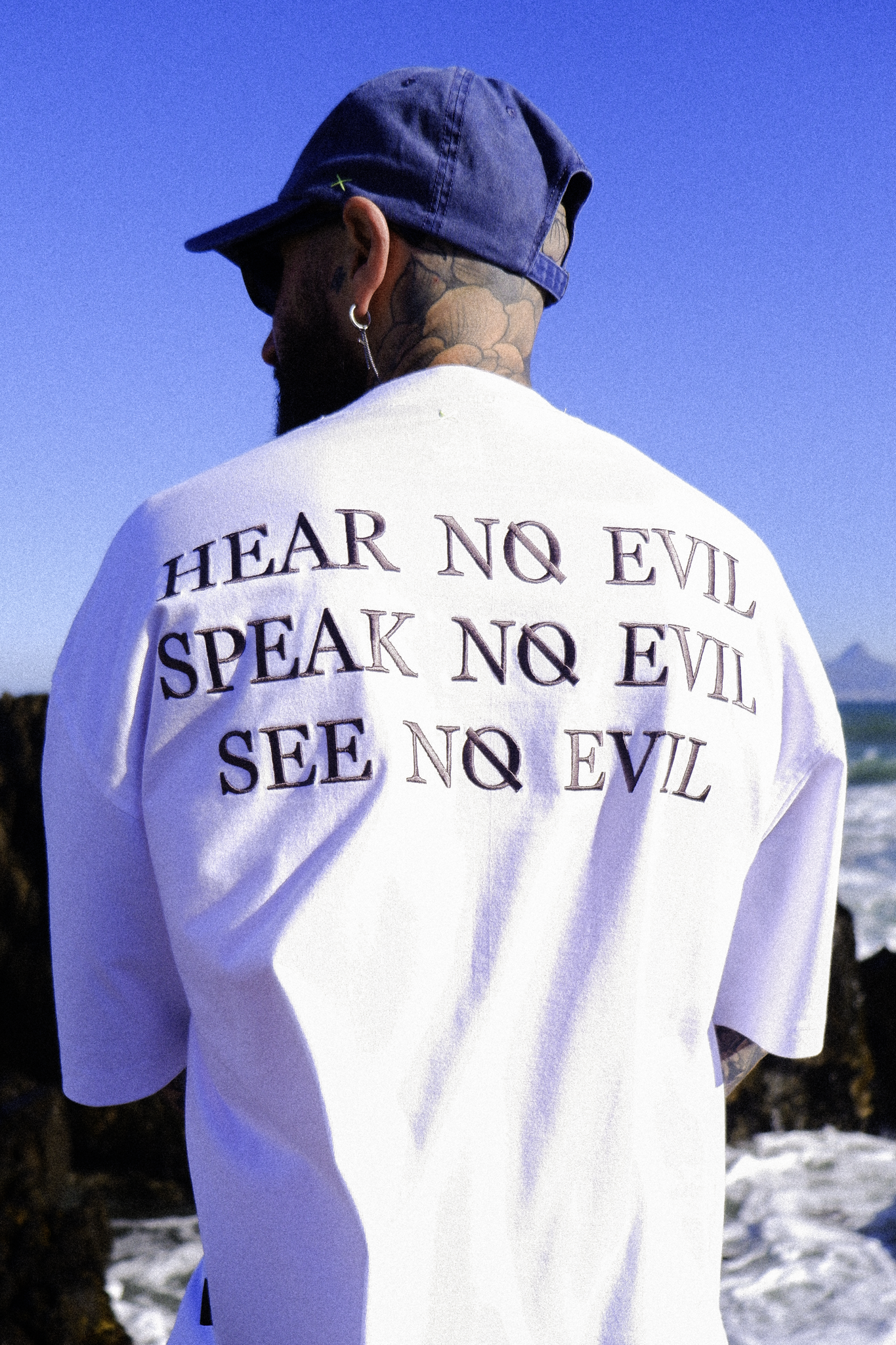 OVERSIZED BOXY TSHIRT - WHITE