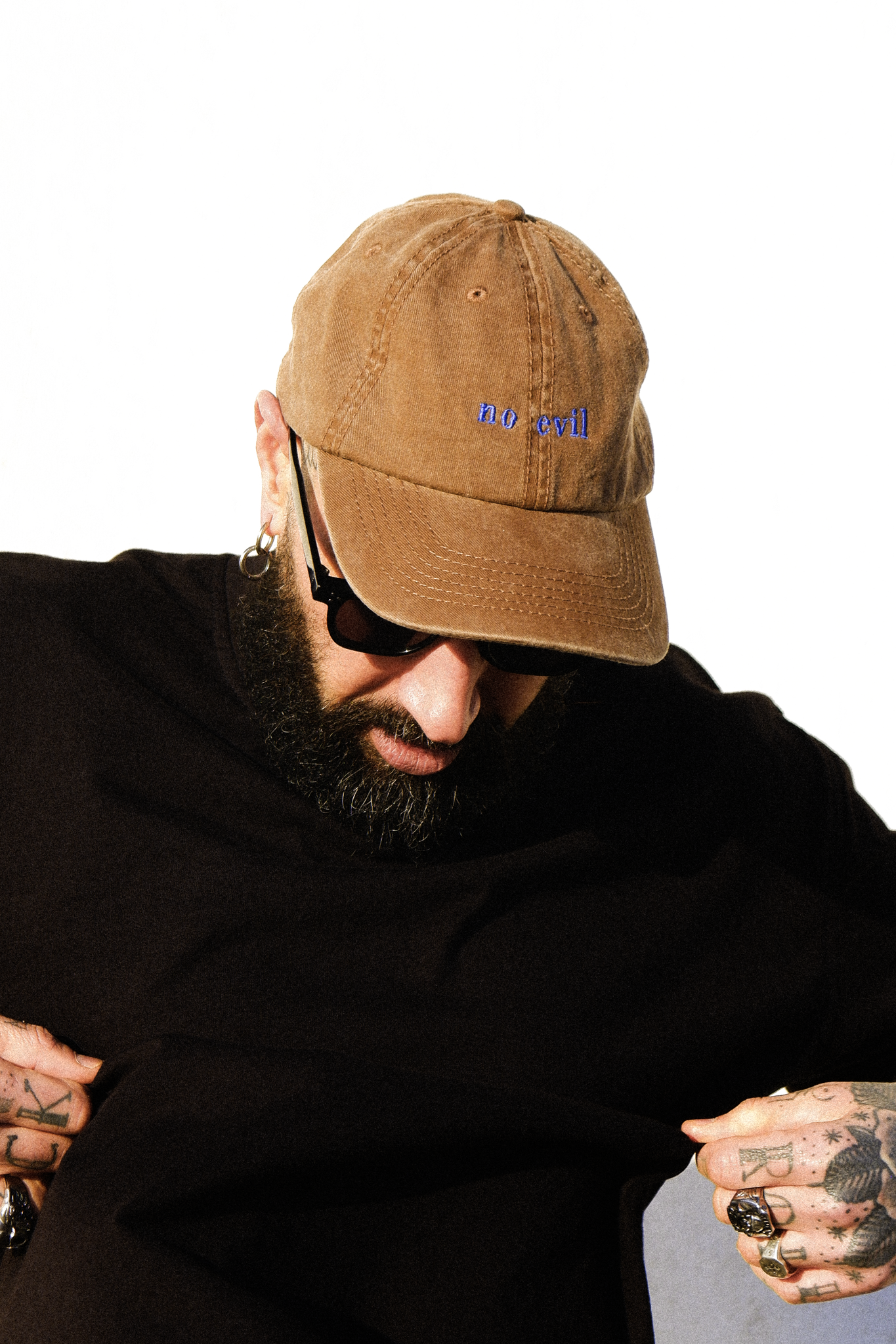 NO EVIL WASH DAD CAP - BROWN