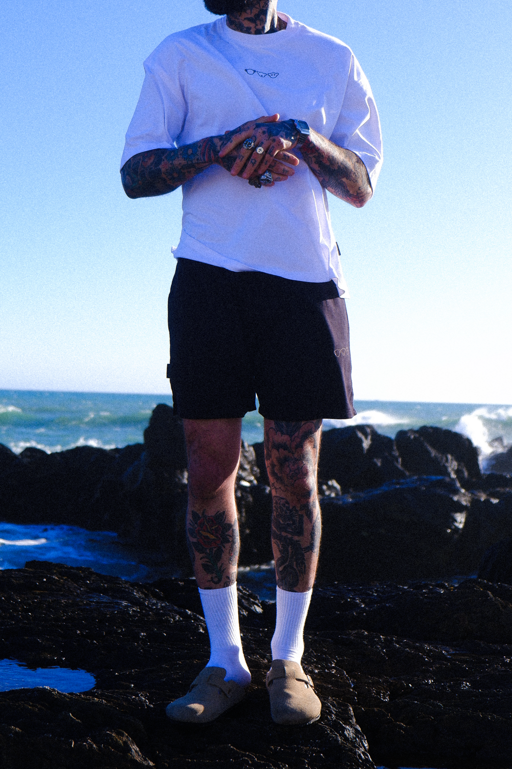 NO EVIL SHORT - BLACK