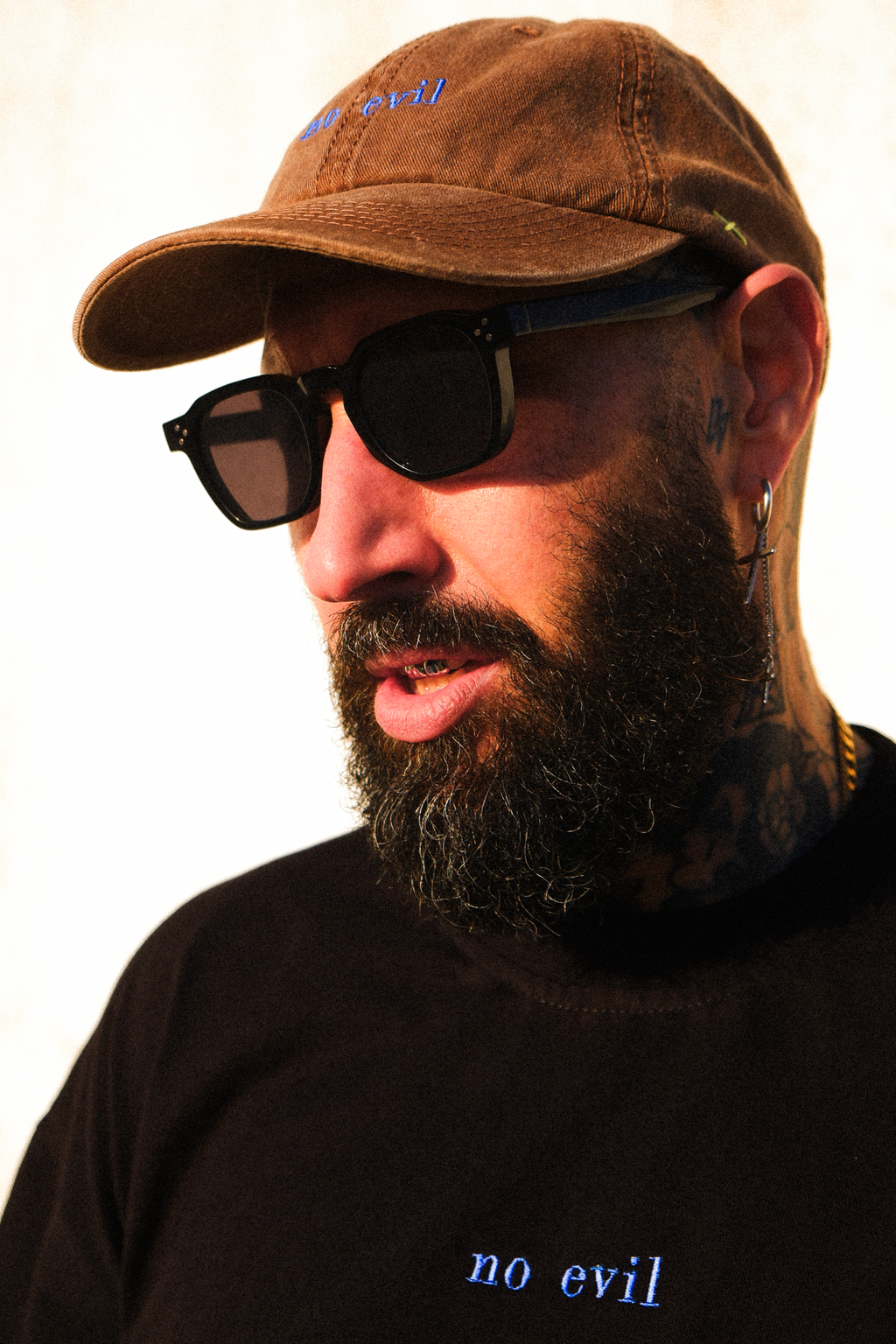 NO EVIL WASH DAD CAP - BROWN