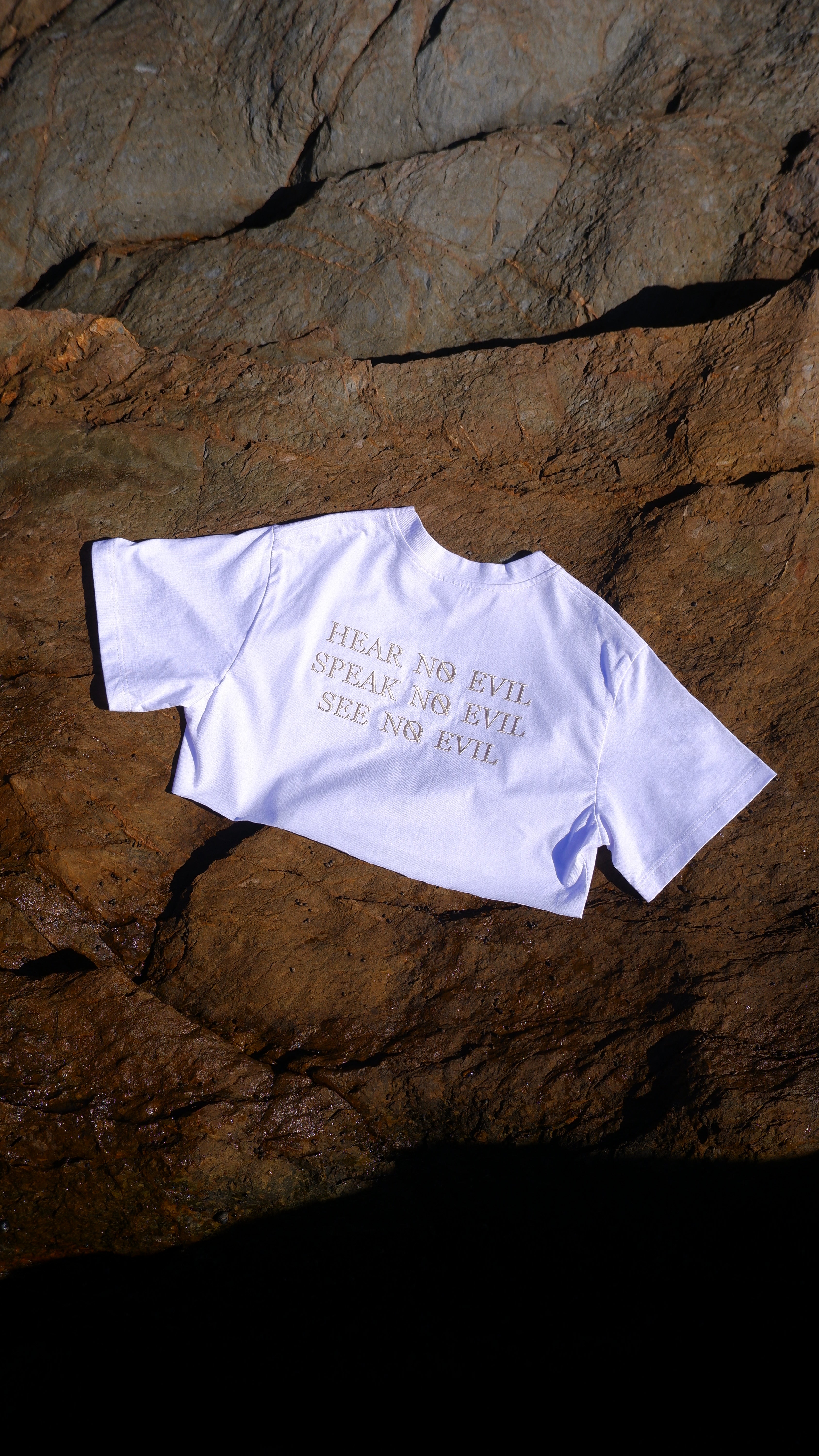 CROPPED OVERSIZED TSHIRT - WHITE