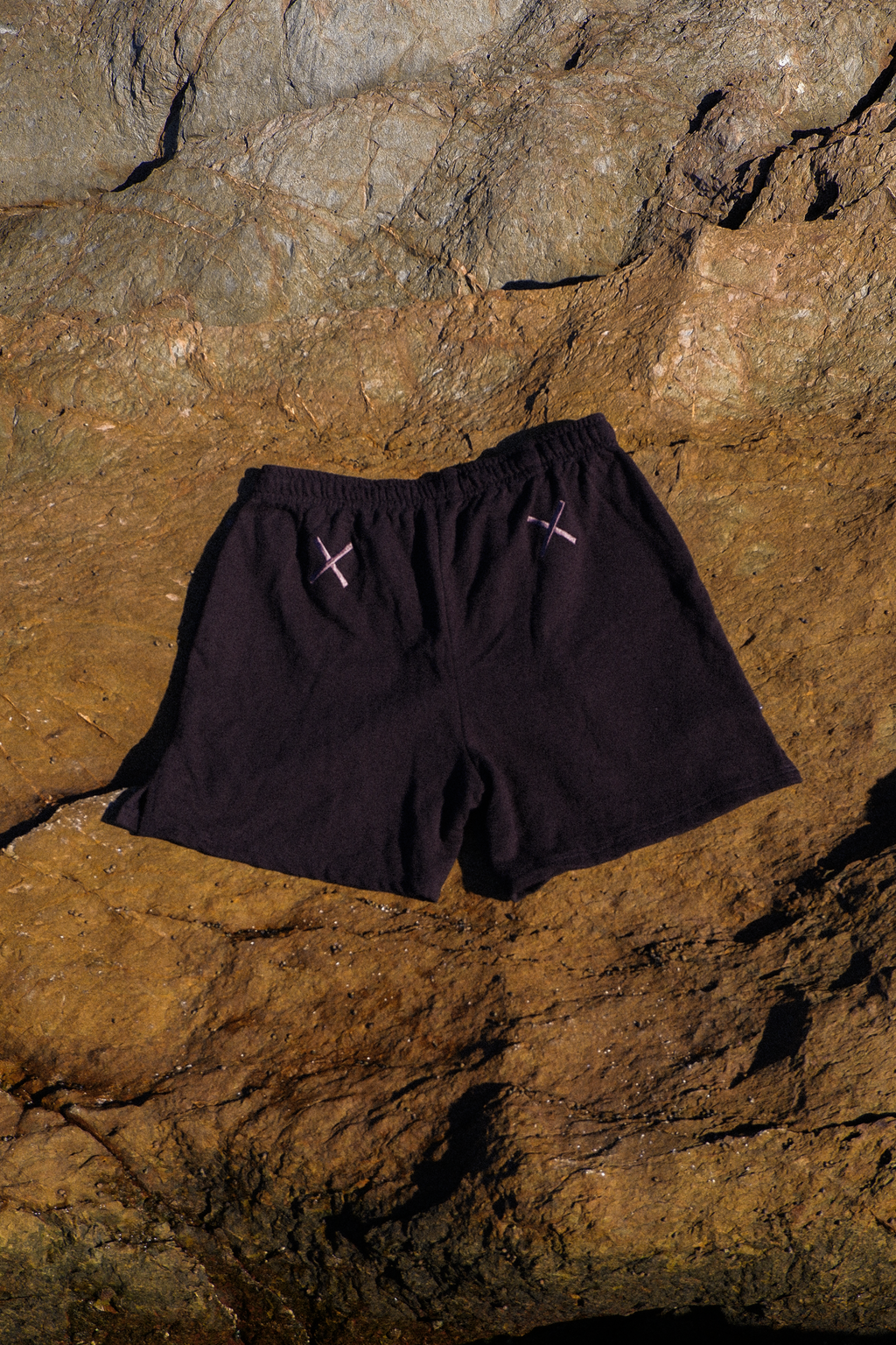 NO EVIL SHORT - BLACK