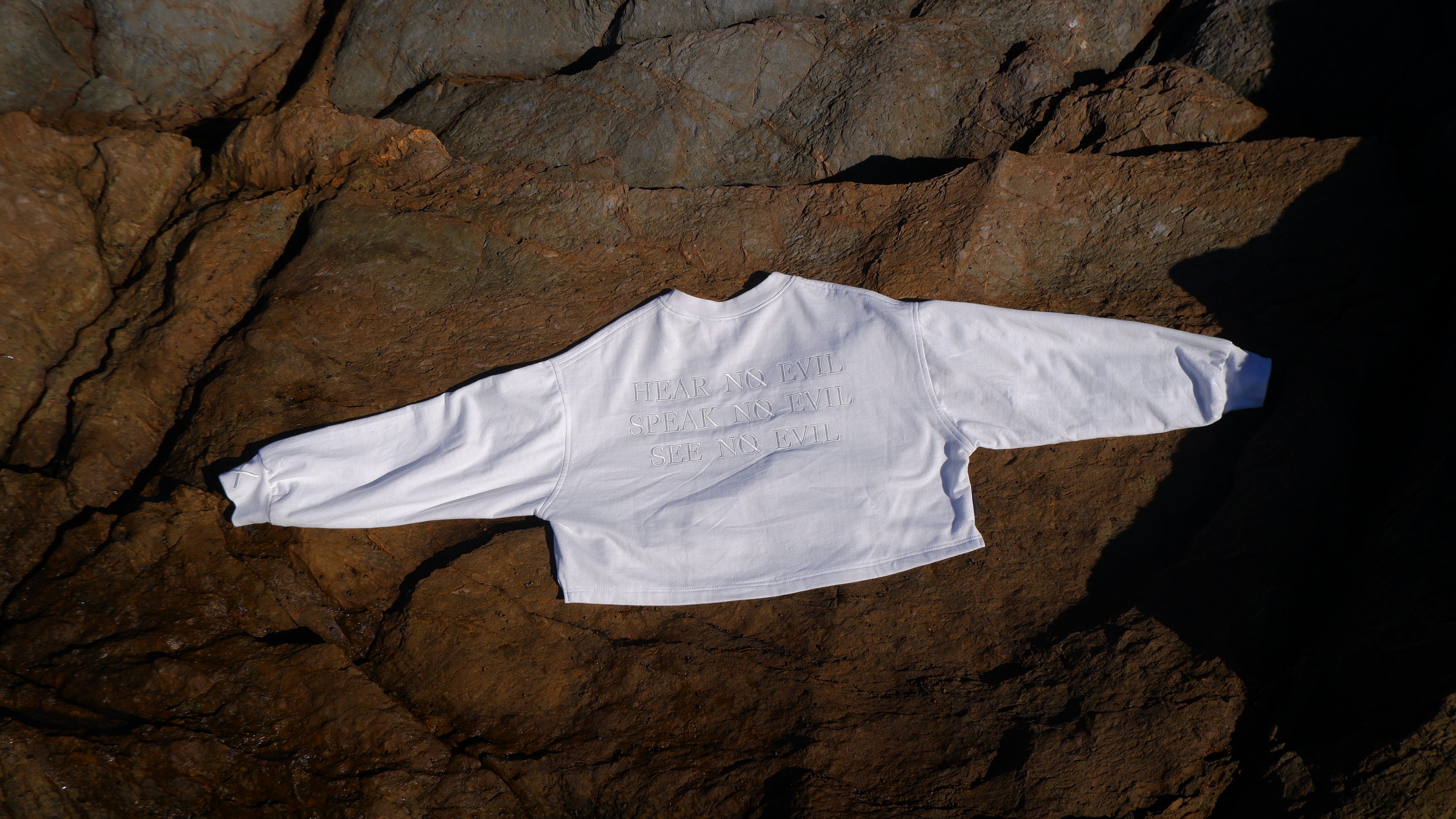 LIGHTWEIGHT OVERSIZED CREW NECK TOP - IVORY