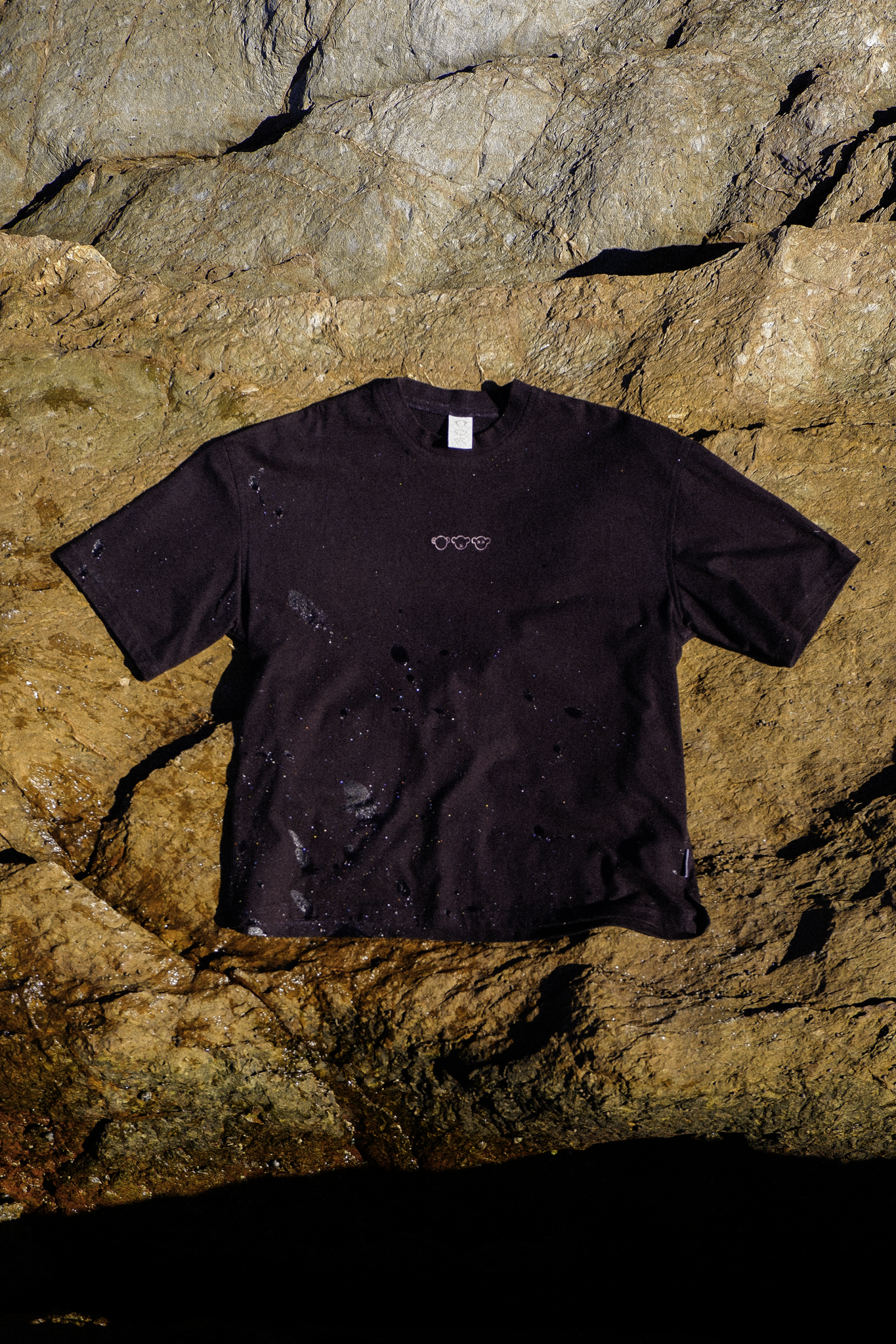 OVERSIZED BOXY TSHIRT - BLACK