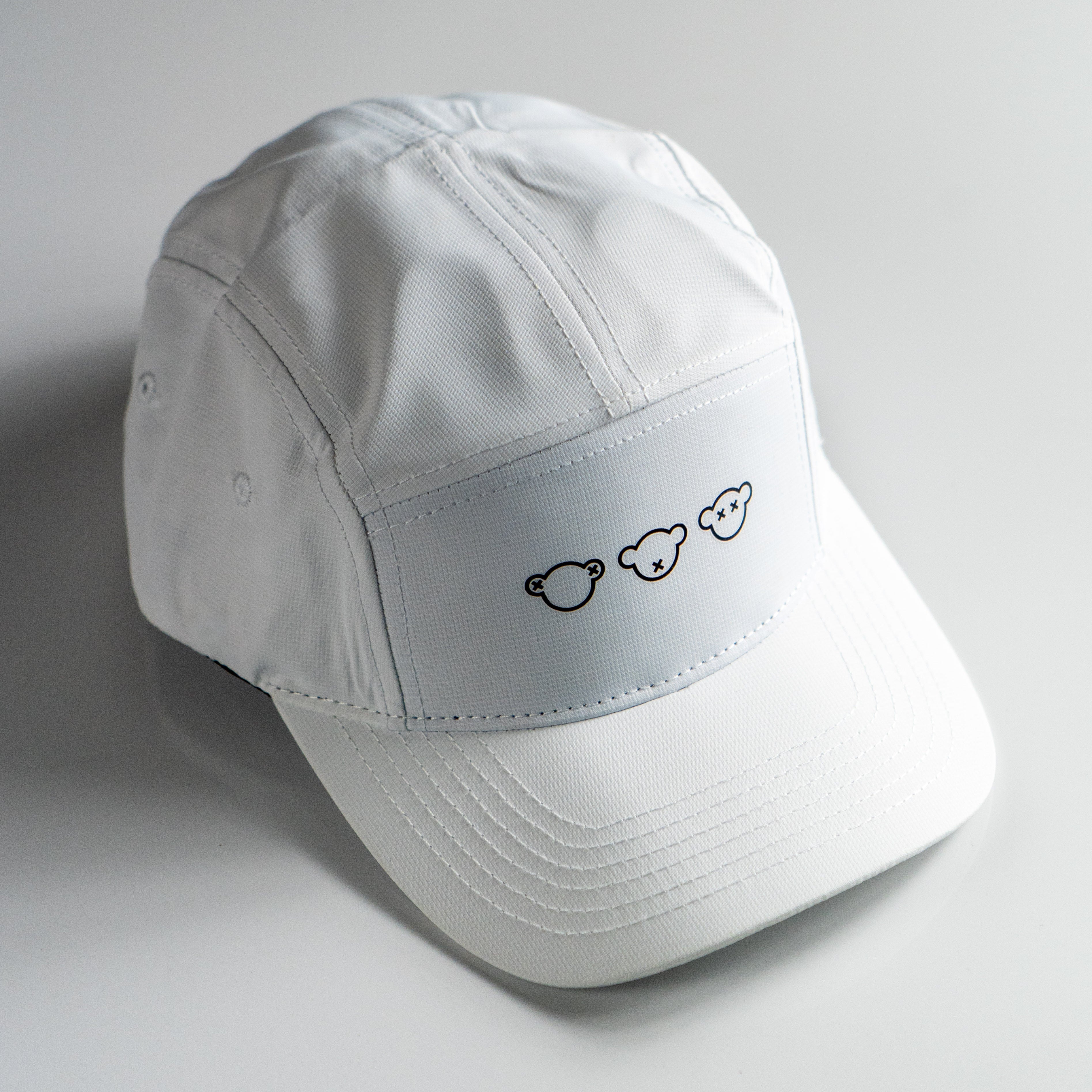 PURE WHITE CAP