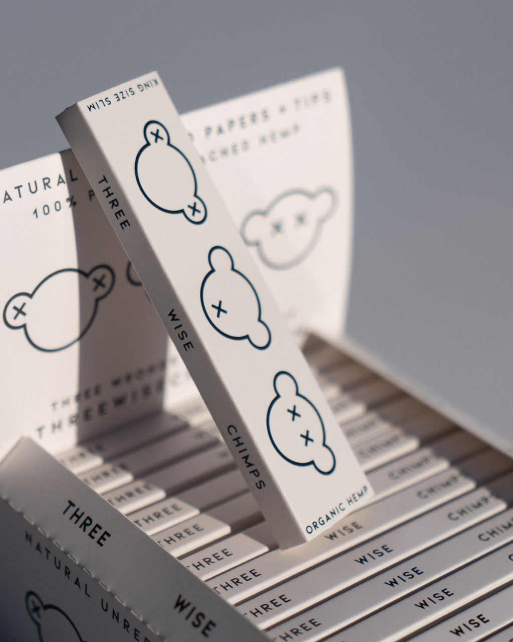 KING SIZE SLIM ROLLING PAPERS + TIPS