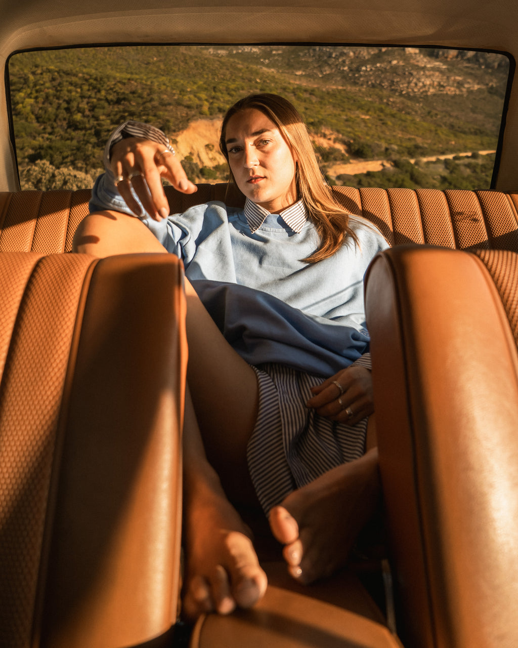 LIGHTWEIGHT OVERSIZED CREW NECK TOP - BLUE